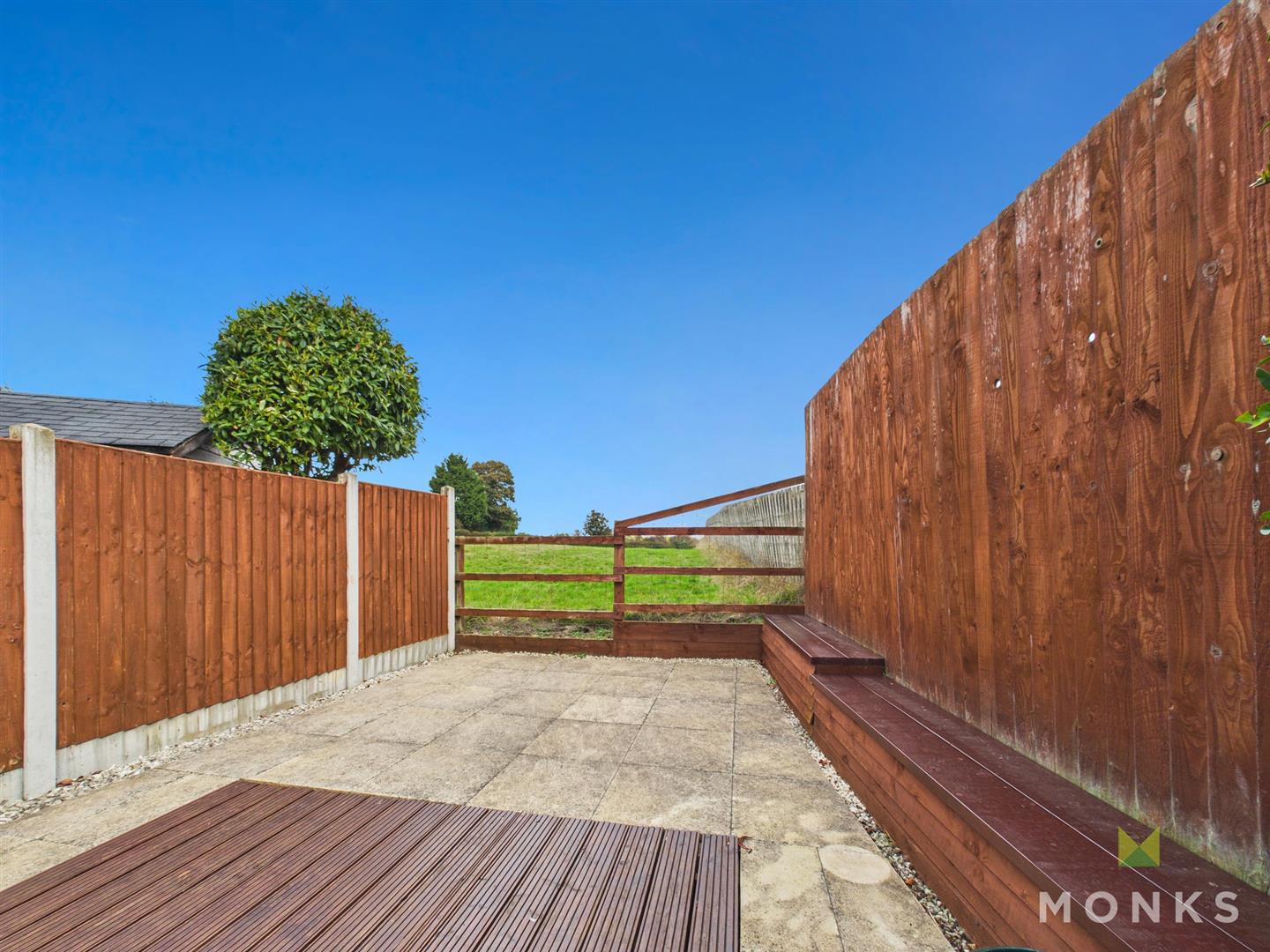 4 Queens Meadow, Queens Head, SY11 4FD For Sale 4 Queens Meadow, Queens Head, SY11 4FD For Sale